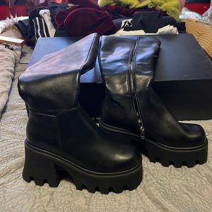 Lamoda black platform knee boots sz 6